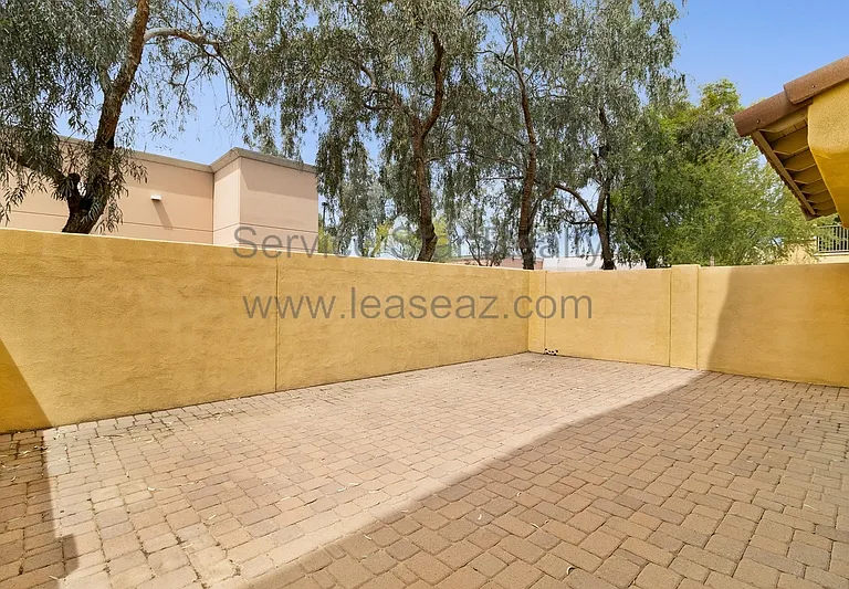 888 N Imperial Pl — Photo 33