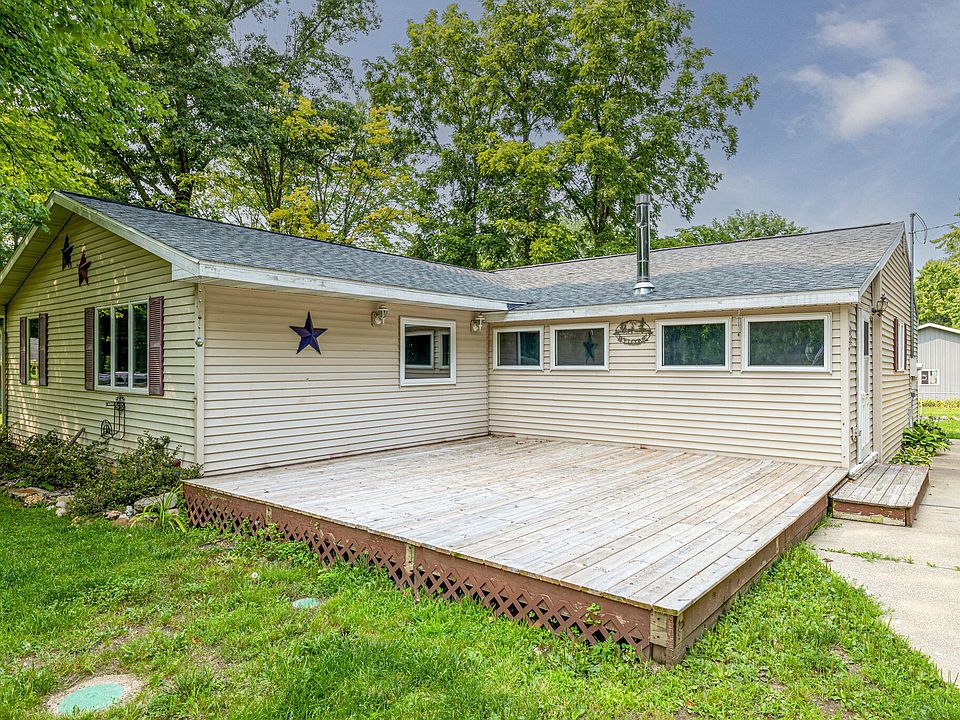7382 Park Ave, Mecosta, MI 49332 MLS 23027482 Zillow