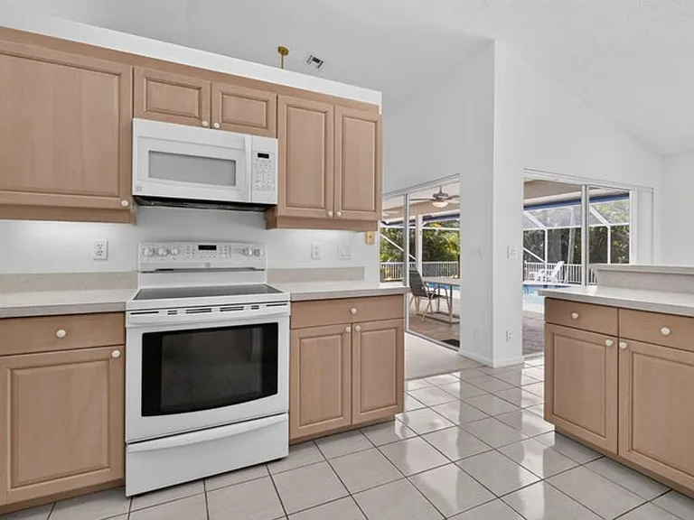 12168 Sandy Run — Photo 4