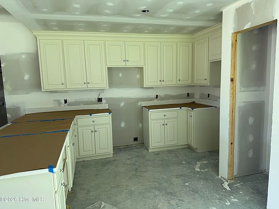 5th image of 6602 Pollock Ct