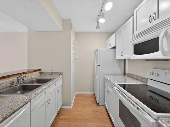 3704 Chimney Ridge Pl APT 207, Durham, NC 27713