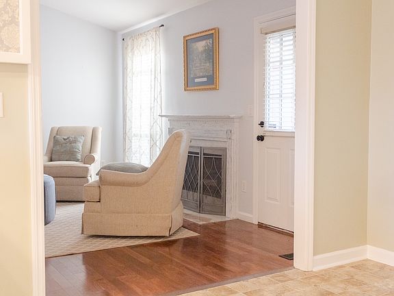 5th image of 8311 Hamilton Oaks Dr