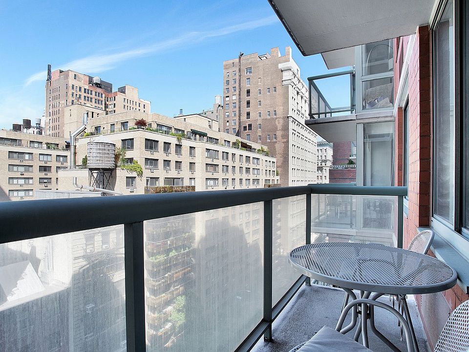 1st image of 22 W 15th St APT 9D