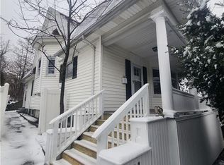 223 Crystal Ave, New London, CT 06320