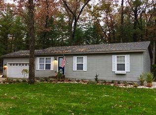 26 E Cedar Rd, Twin Lake, MI 49457