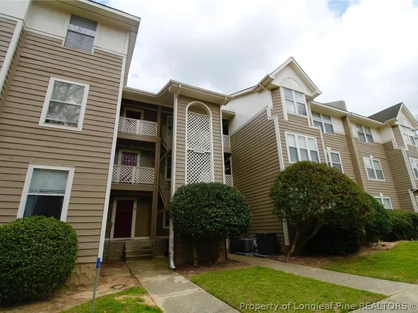 6768 Willowbrook Dr APT 5, Fayetteville, NC 28314