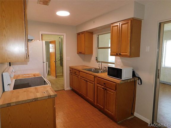 4th image of 76 S Harrison St