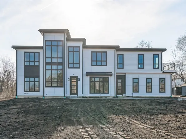 6 Back Shore Pl, Gloucester, MA 01930