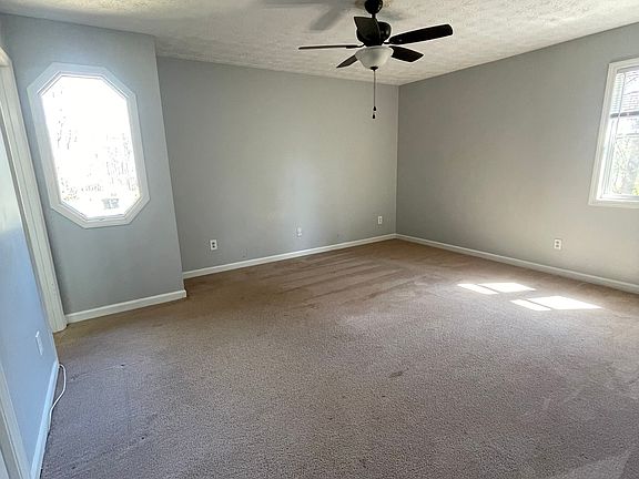 upstairs primary bedroom