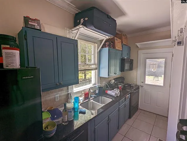 2115 Wallace St — Photo 20