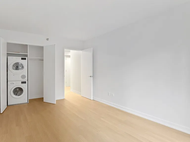 75 W End Ave #S6J — Photo 7