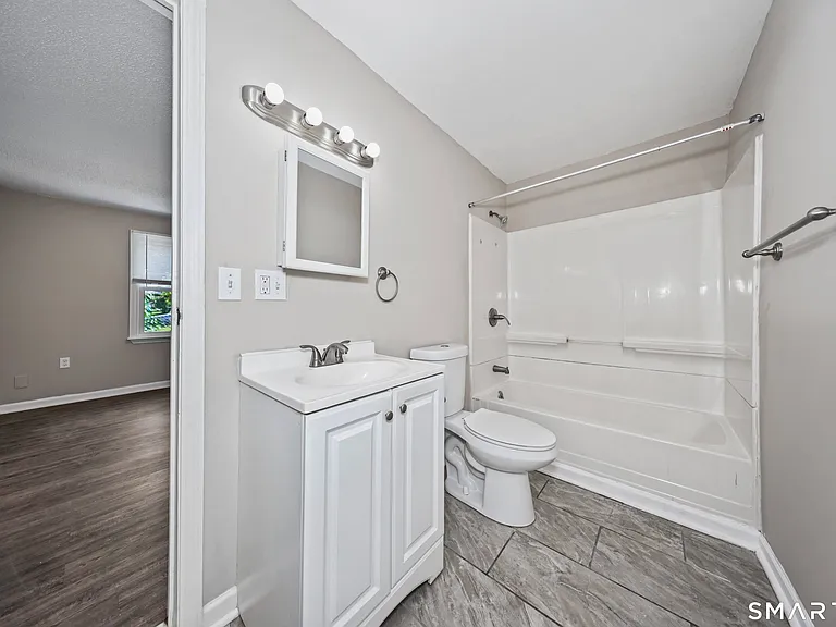 19 Hawkins St #1 — Photo 10