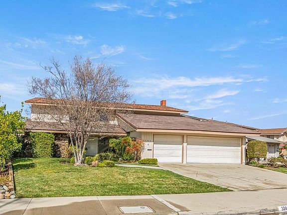 2nd image of 32023 Wallington Ct