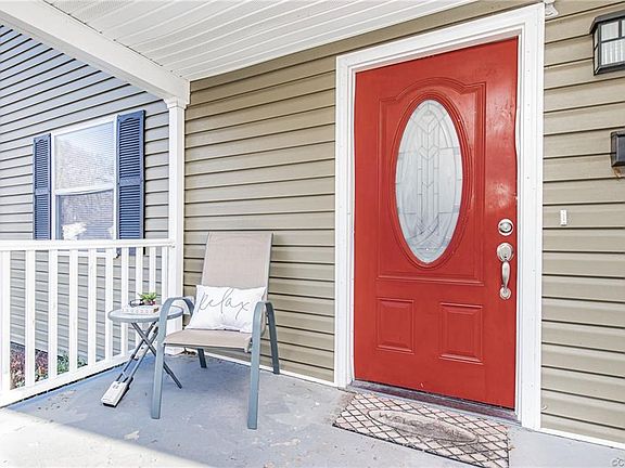 2nd image of 3509 Garland Ave