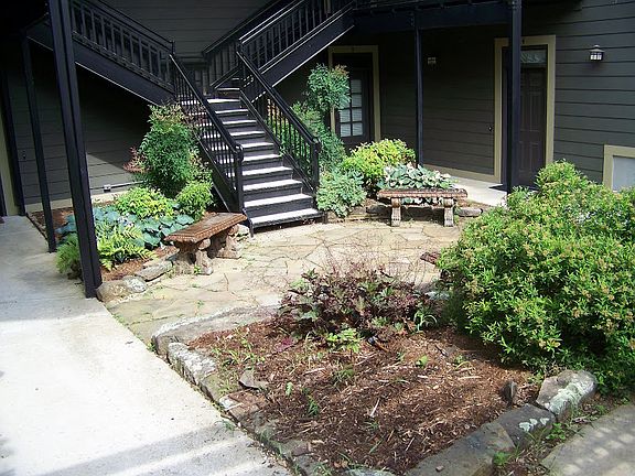 3rd image of 255 N Fletcher Ave APT 3