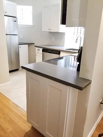 928 Spruce St #1R — Photo 2
