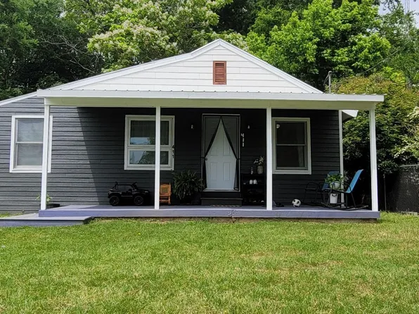 411 N Richardson St, Grand Saline, TX 75140