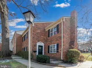 798 Princeton Pl #2, Rockville, MD