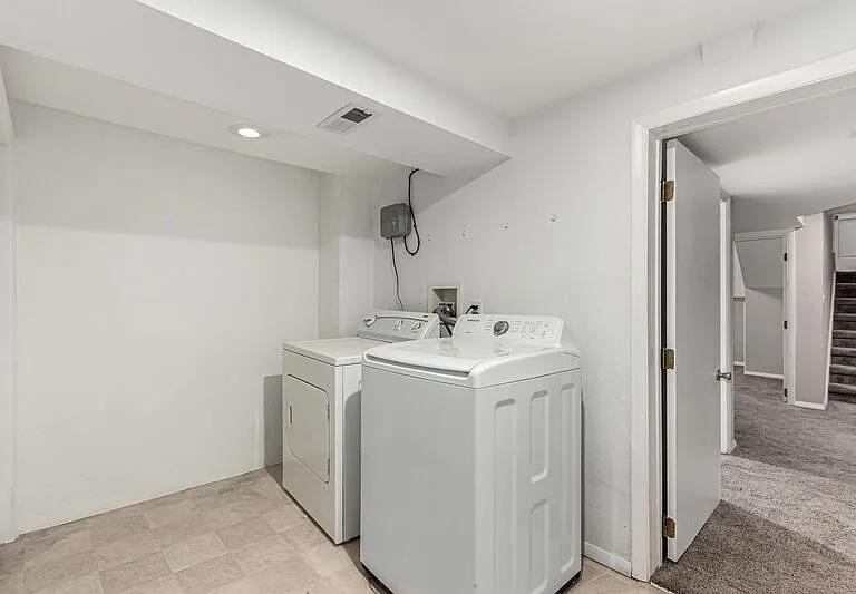 1463 Dahlia St #2 — Photo 24