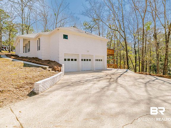 4th image of 101 Sintabouge Cir