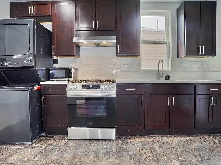 73 Wales Ave #2 — Photo 24