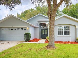 5228 New Brittany Ln, Zephyrhills, FL 33541