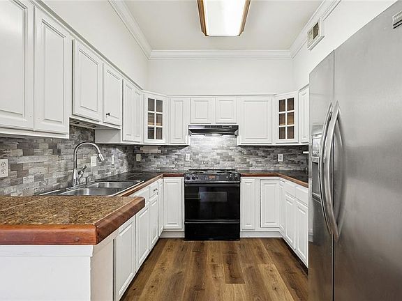 5th image of 23423 N Rian Dr