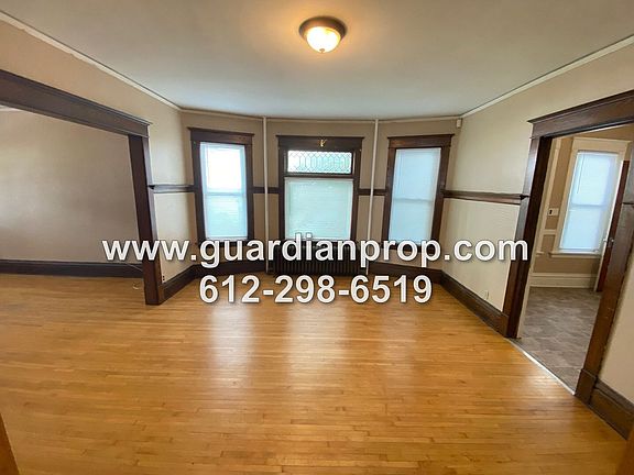 5th image of 709-711 Jessamine Ave E