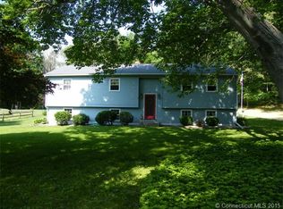 62 Pleasant St, Chester, CT 06412