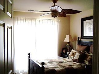 5th image of 9727 Village Ln #9714D