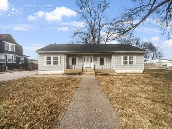 636 Vest Ave, Valley Park, MO 63088