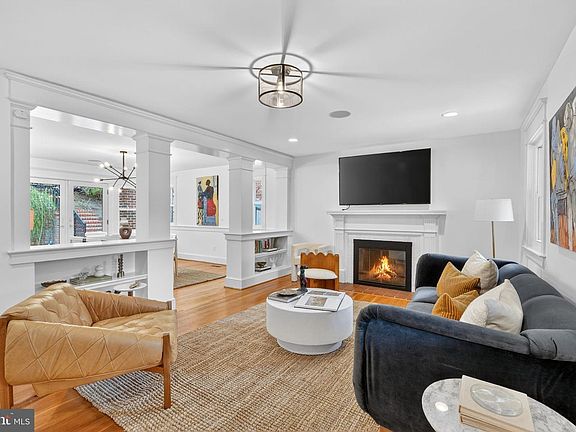5th image of 705 Chalfonte Dr
