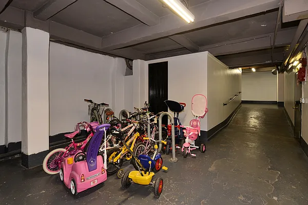 Sold by Exit Kingdom Realty | media 32