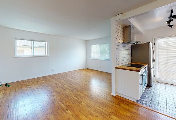 4th image of 1247 Bryce Way #1247