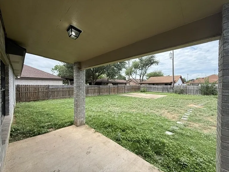 1208 N Oakmont Loop — Photo 21