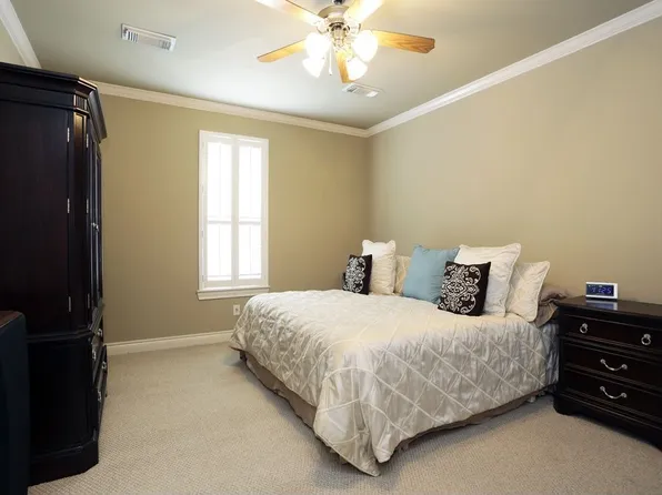 2320 Naomi St, Houston, TX 77054