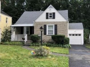 220 Connecticut Rd, Union, NJ 07083