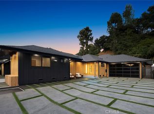 3814 Royal Meadow Rd, Sherman Oaks, CA 91403