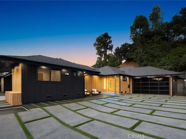 3814 Royal Meadow Rd, Sherman Oaks, CA 91403