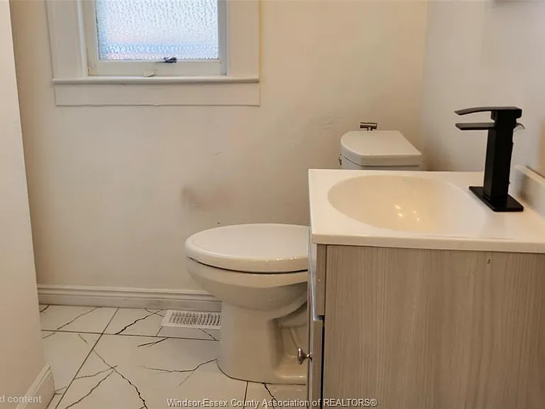 1159 Highland Ave #UPPER — Photo 7