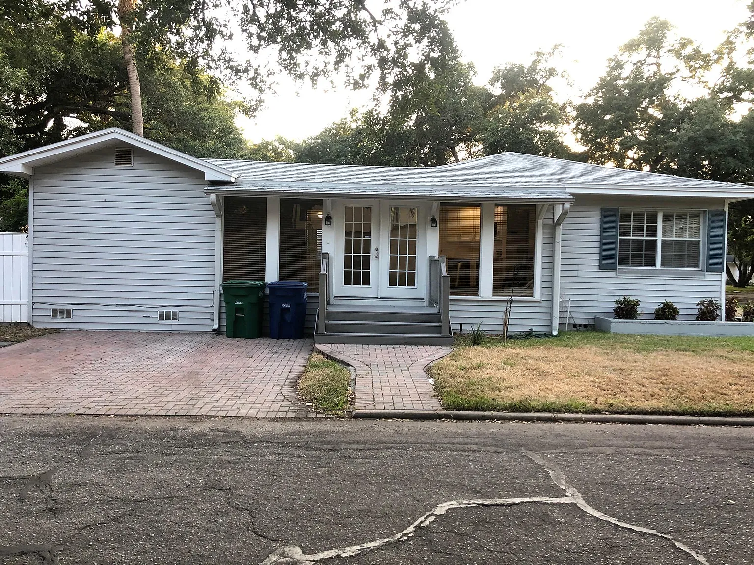 4302 W Santiago St — Photo 3