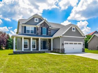 9926 Guardian Cir NW, North Canton, OH 44720