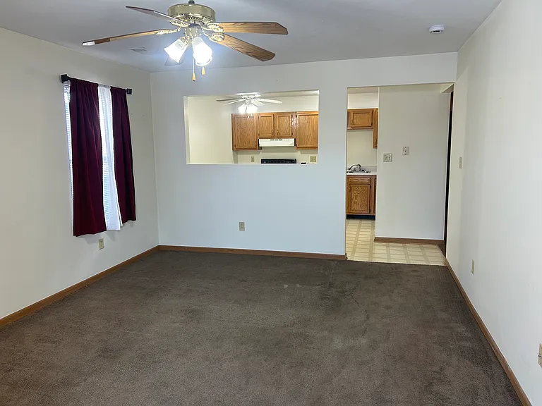 1320 Jed Way — Photo 5