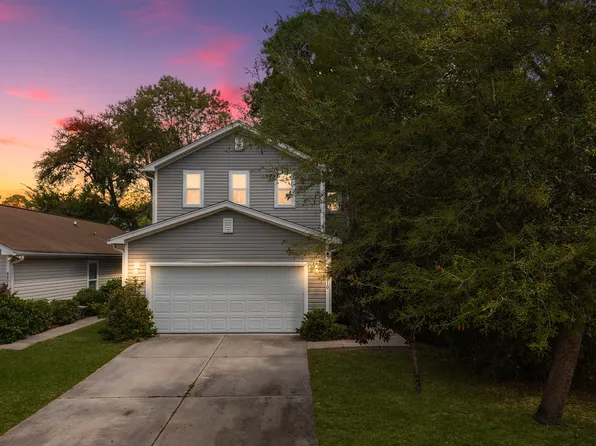 8810 Gilston Ln, North Charleston, SC 29420