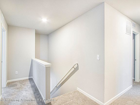 2nd image of 2891 Moccasin Dr