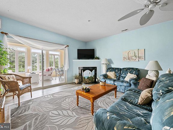 5th image of 34383 Summerlyn Dr APT 107