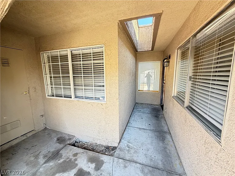 3517 Folage Dr #4 — Photo 3