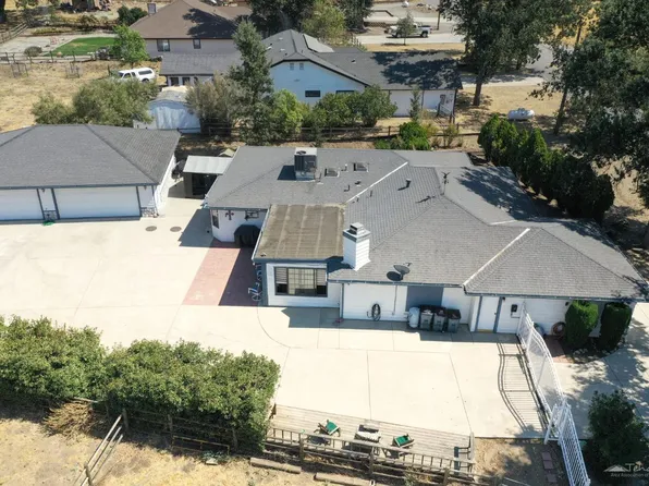 17990 Bold Venture Dr, Tehachapi, CA 93561