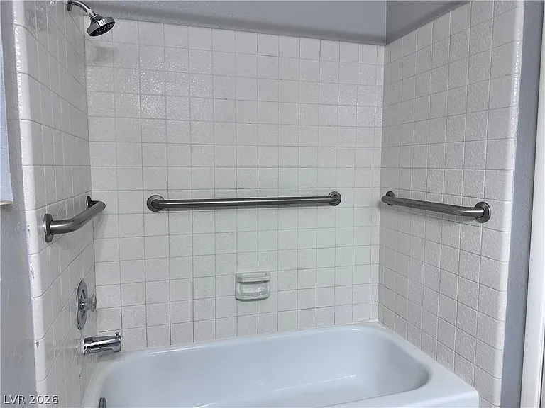 8413 Dunphy Ct — Photo 7