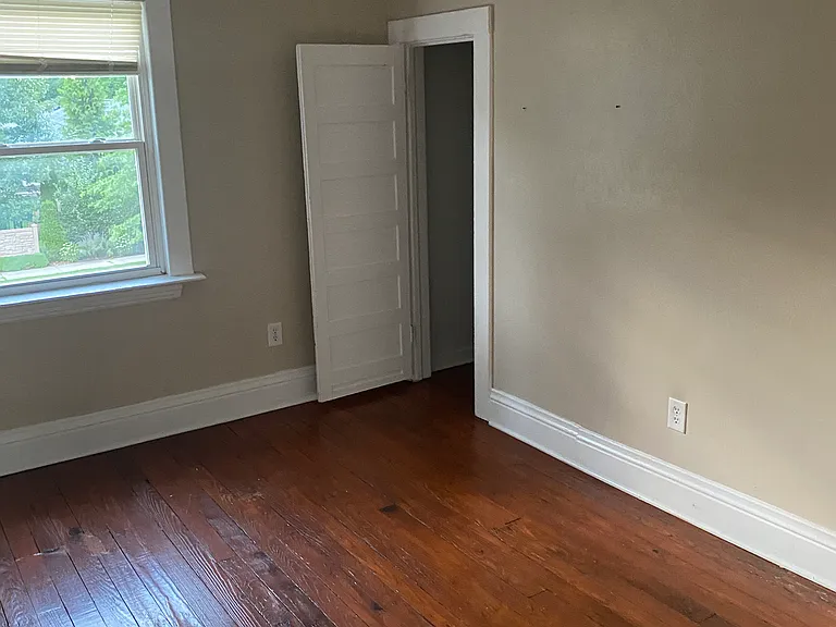 1028 N Lawrence St — Photo 19